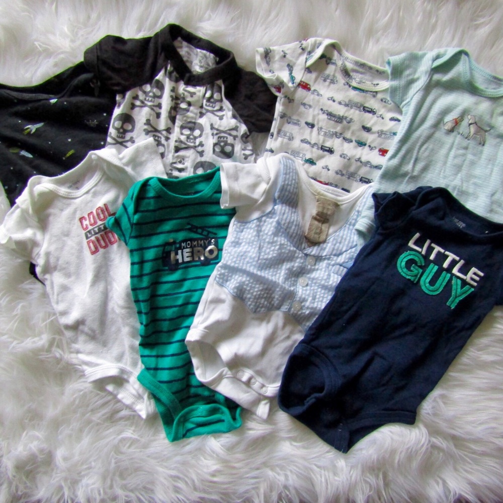 8 Snap Bodysuits